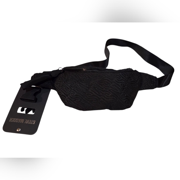 Steve Madden - NEW Black Logo Quilted Sling / Waist Bag / Fanny Pack - Picture 3 of 8